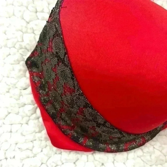 Victoria’s Secret Very Sexy Red Pad Push Up Lace Removable Straps Bra Size 32D - Picture 2 of 13